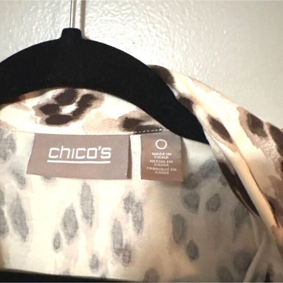 Leopard Print Denim Jacket With Studded Collar By Chicos 0=Small or 4 - Picture 3 of 7
